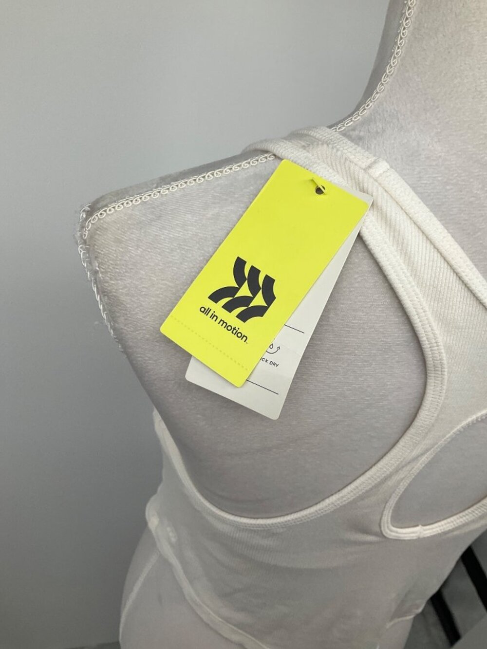 All In Motion size Large Ribbed Racerback Cropped Bra Top NEW Cream - Picture 4 of 6